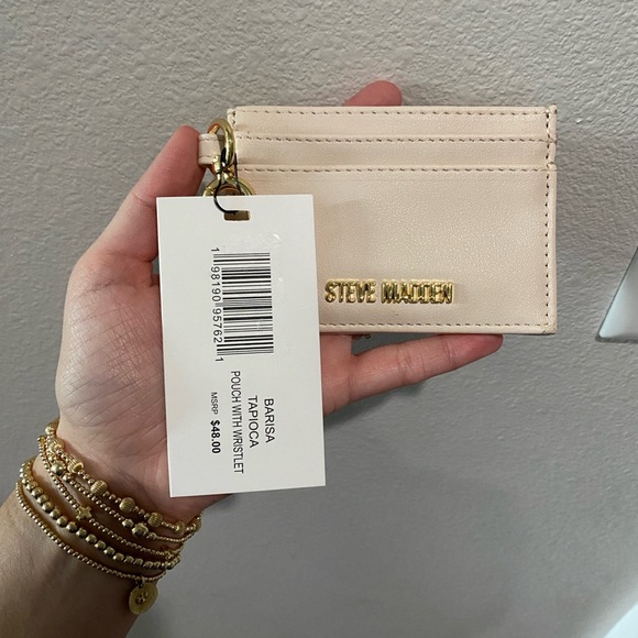 Steve Madden Handbags - Steve Madden Ivory Card Case with Gold Hardware
